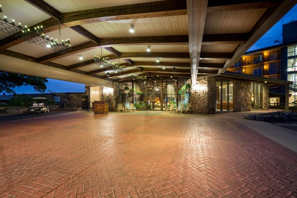 Lodge Of Four Seasons Golf Resort, Marina & Spa Lake Ozark Exterior foto